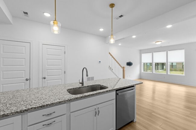 Building Photo - 1206 Coach Sta Aly