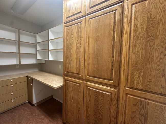 Building Photo - 3226 Chandler Egan Dr