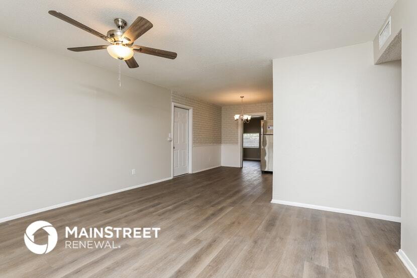 Building Photo - 6923 Yucatan Dr