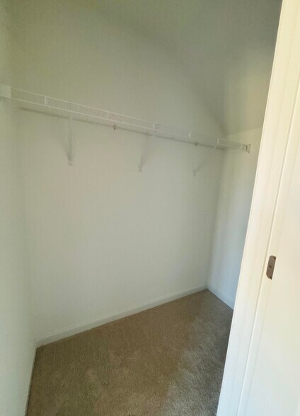 Building Photo - 3308 Gypsum Dr