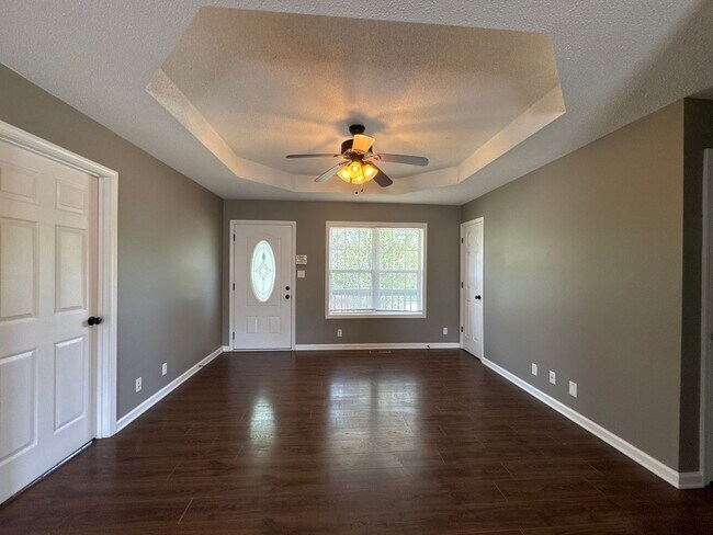 Building Photo - Beautifully Updated 3BR Home with Spacious Backyard & Easy Interstate Access
