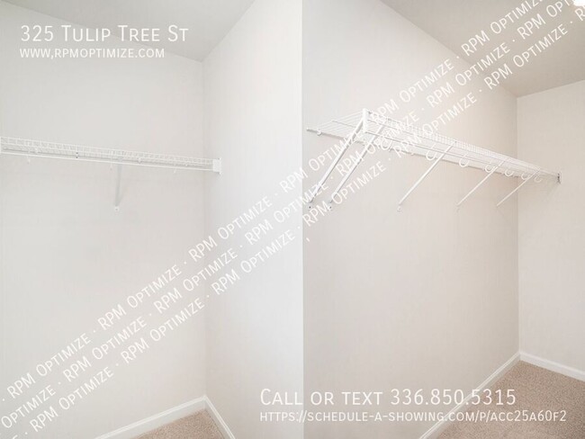Building Photo - 325 Tulip tree St
