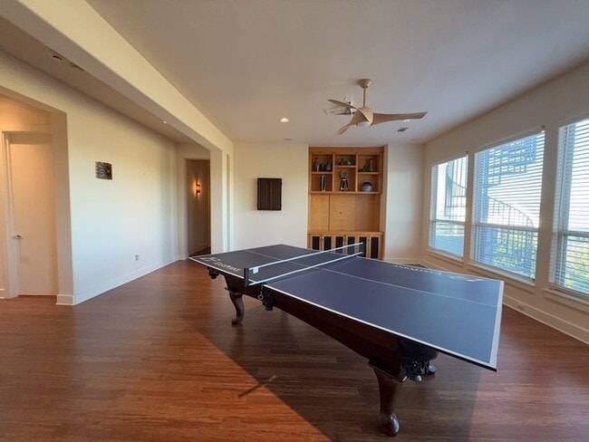 Building Photo - 4459 Lena Ln