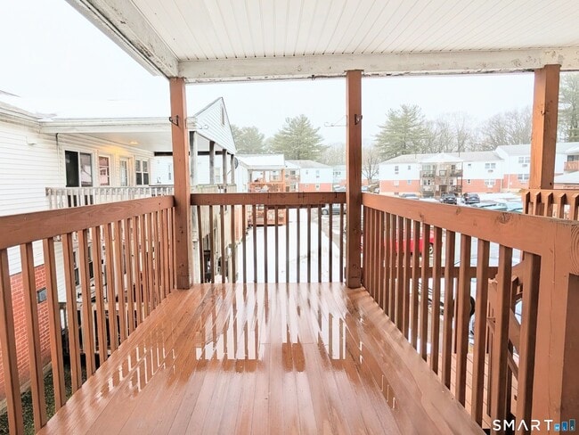 Building Photo - 15 Cherry Hill Dr