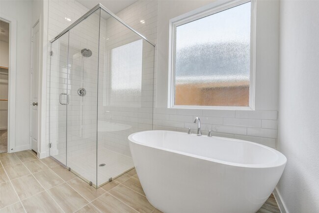 Building Photo - 31111 Marlow Mnr Ct