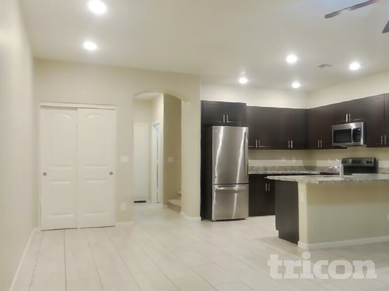 Building Photo - 12576 W Lindbergh Dr