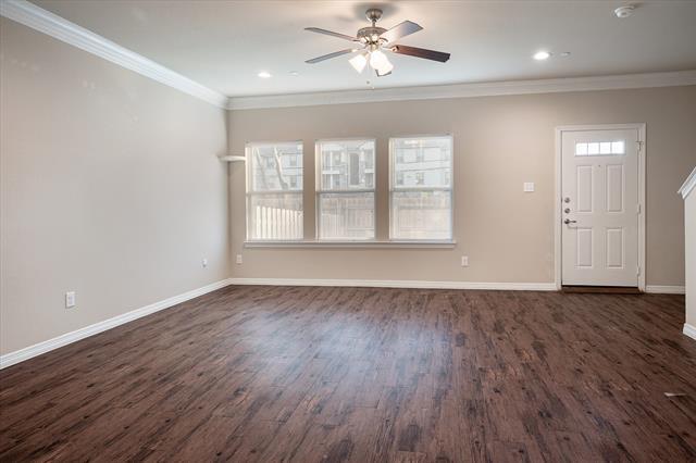 Building Photo - 2721 Vine Ct