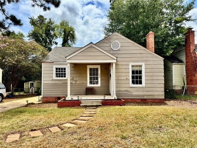 Primary Photo - 2082 Johnson St