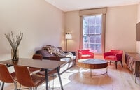 Building Photo - 121 Middle St