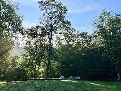 Building Photo - 203 Wales Rd