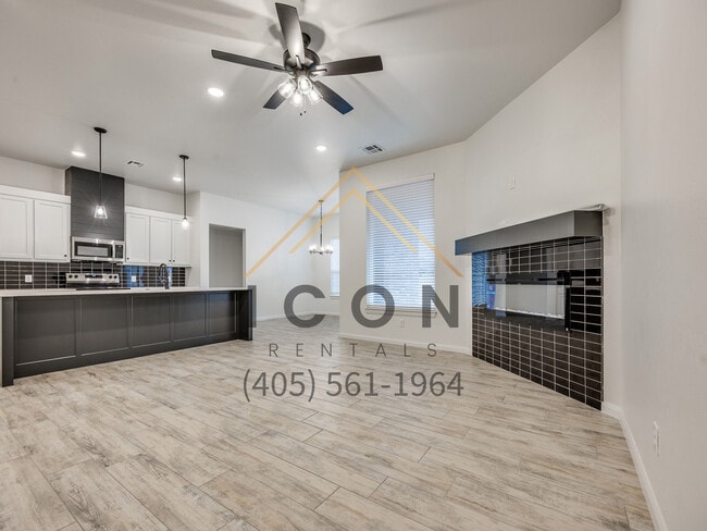 Building Photo - 5108 SE 85th St