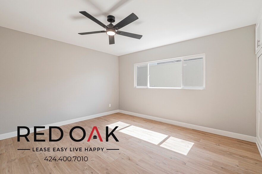 Building Photo - 4646 Coliseum St