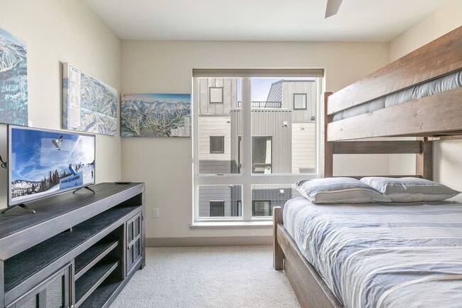 Building Photo - 50 3rd St