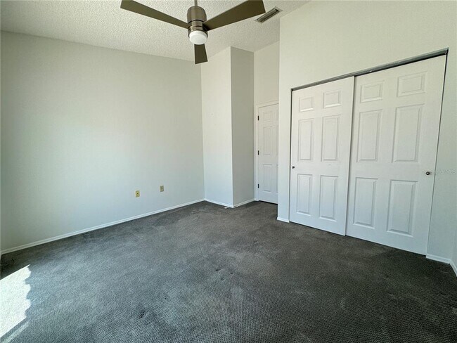 Building Photo - 1005 Pelican Ct