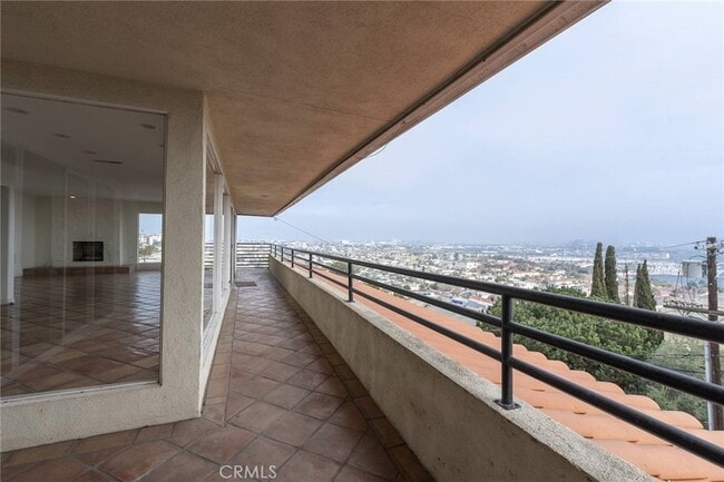 Building Photo - 3431 S Peck Ave