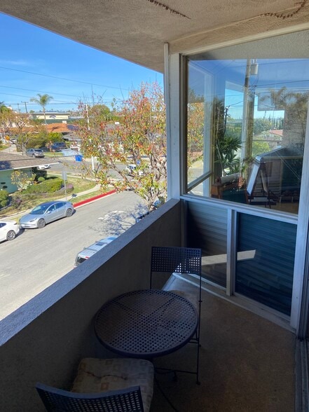 Building Photo - 6601 Springpark Ave