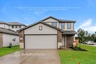 Building Photo - 5604 Poinsettia Pl