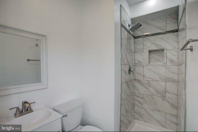 Building Photo - 23 Prospect St