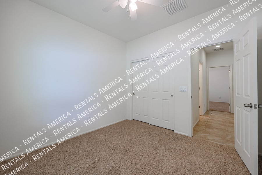 Building Photo - 24016 N 164th Ave
