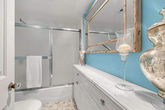 Building Photo - 1157 Winthrop Ln