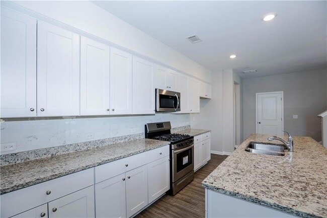 Building Photo - 4355 Magpie Dr