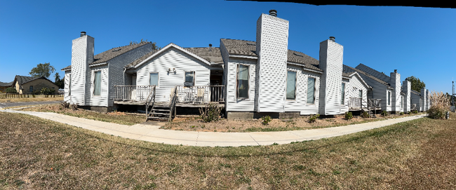 Building Photo - 1301-1315 W Olrich St