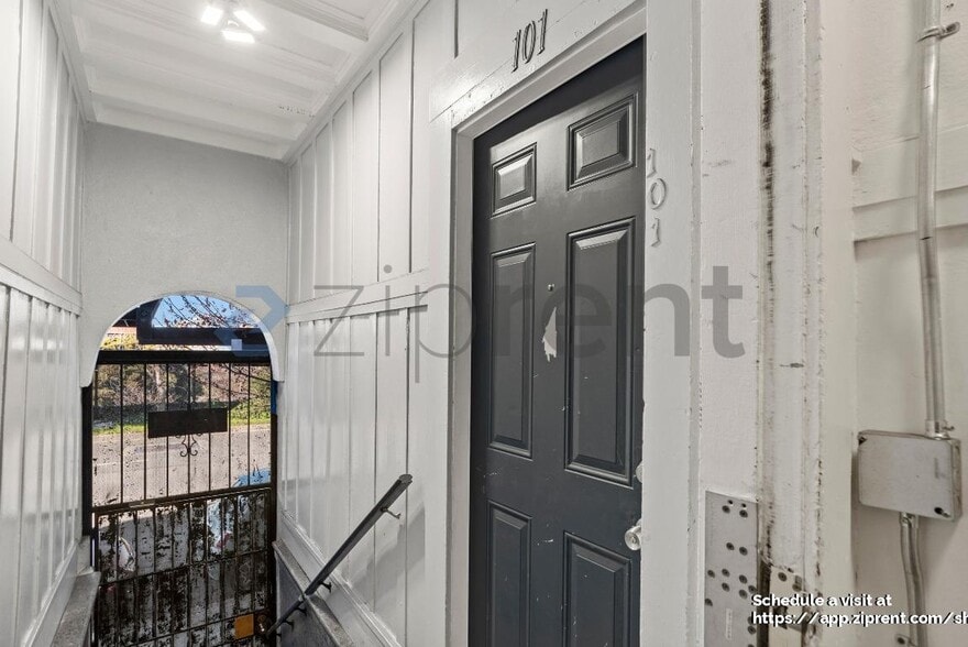 Building Photo - 680 14th St