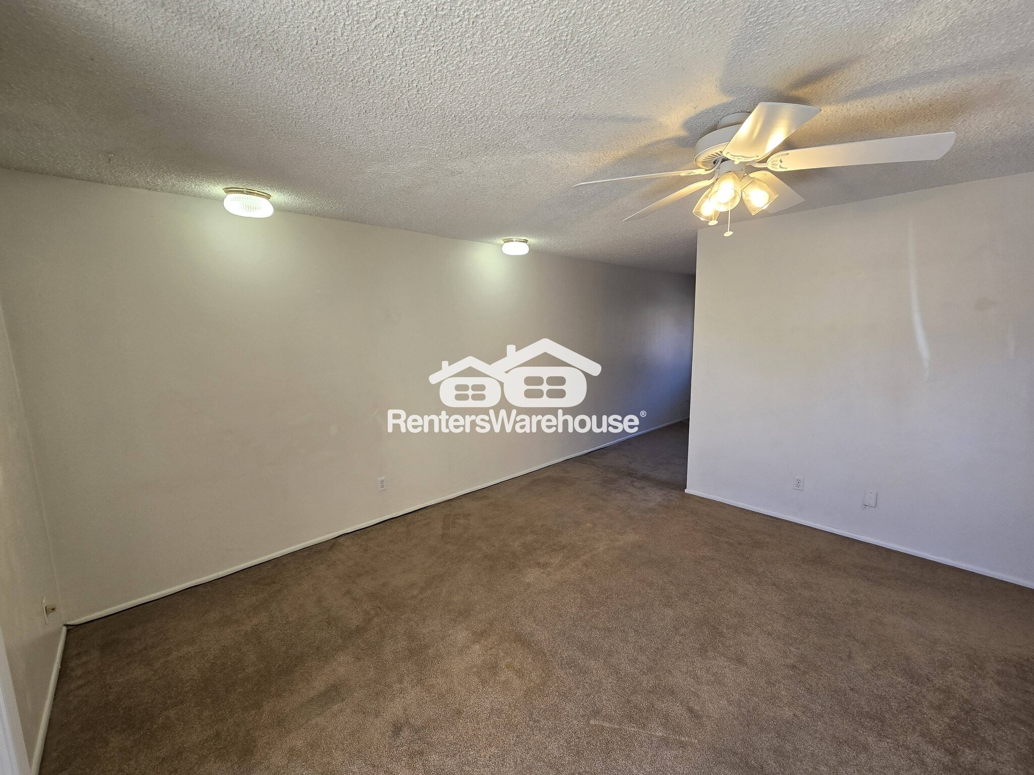 Building Photo - 7777 N 19th Ave