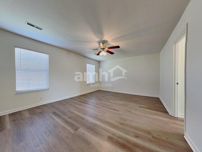 Building Photo - 9406 Hoyle Beals Dr