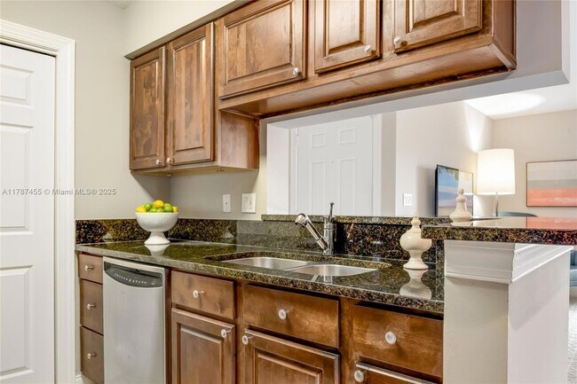 Building Photo - 6503 N Military Trl