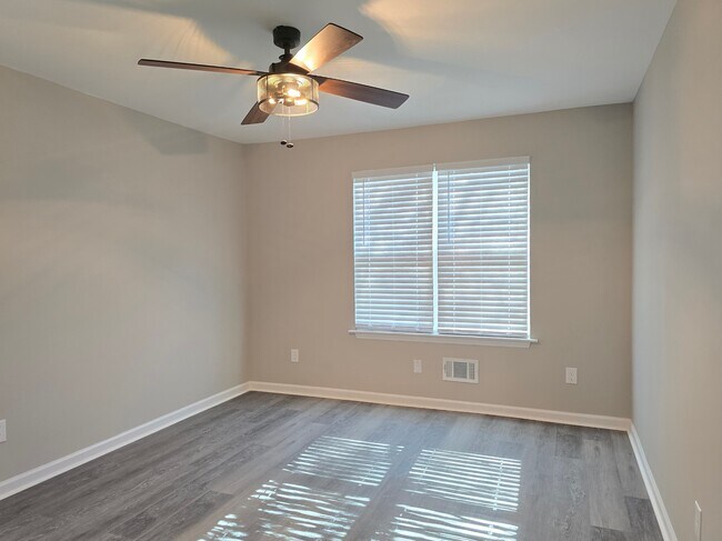 Building Photo - 2327 Tobacco Rd