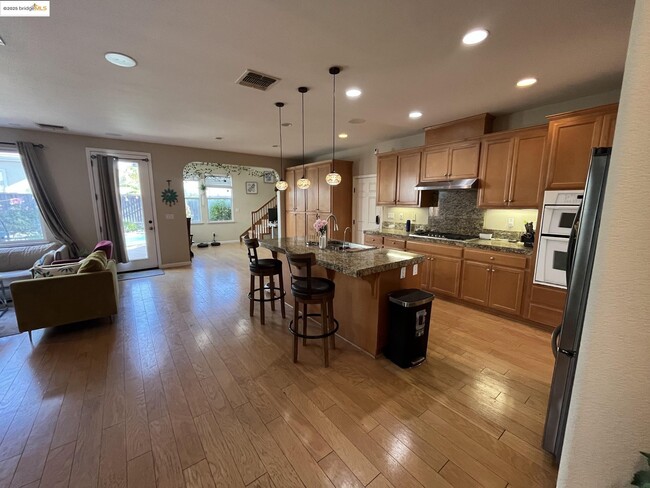 Building Photo - 6238 Crystal Springs Cir