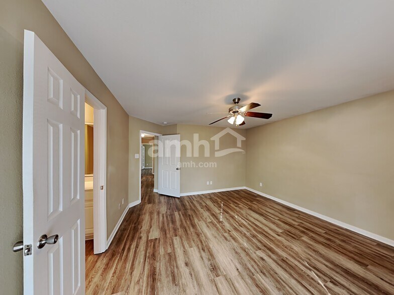 Building Photo - 4114 Medina River Ct