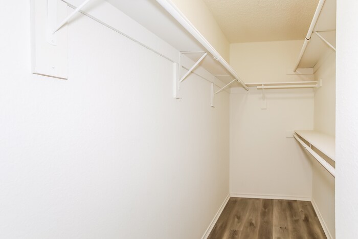 Building Photo - 2509 Brooke Trail