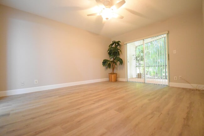 Building Photo - 22237 Woodborn Dr