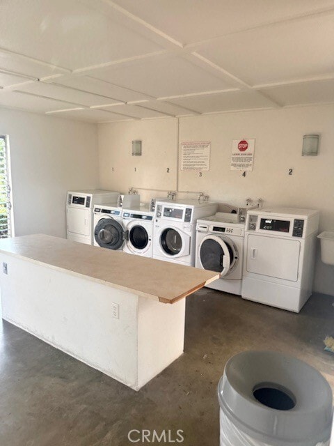 Building Photo - 2210 Via Mariposa E