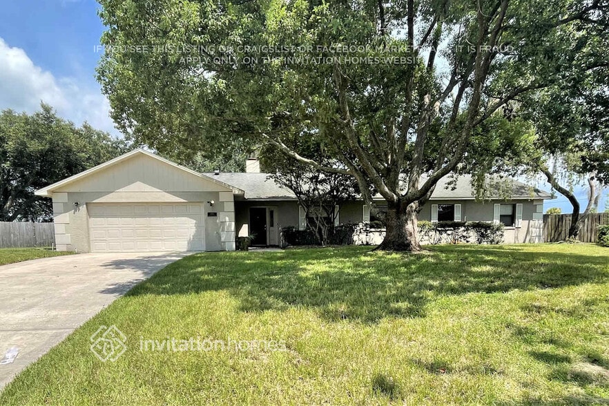 Primary Photo - 2301 Beechwood Ct