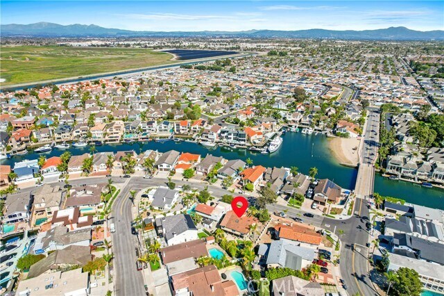 Building Photo - 16293 Wayfarer Ln