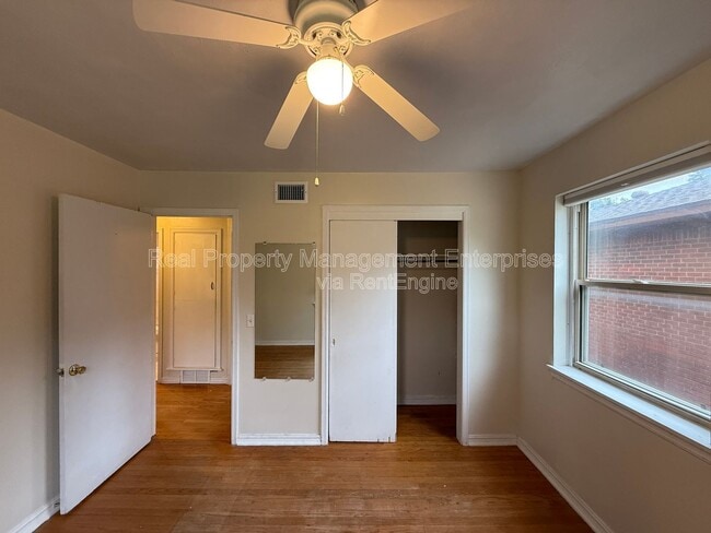 Building Photo - 5417 NW 46th Terrace