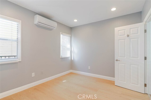 Building Photo - 1051 Western Ave