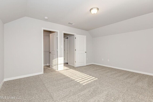 Building Photo - 14180 Sanctuary Trails Dr