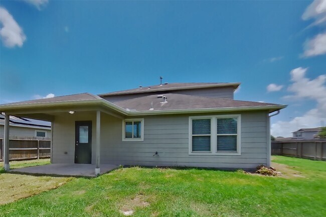 Building Photo - 930 Salado Slough Ln