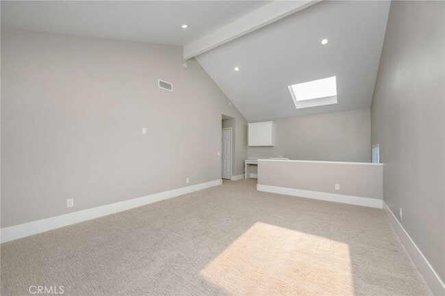 Building Photo - 33372 Breezy Pl