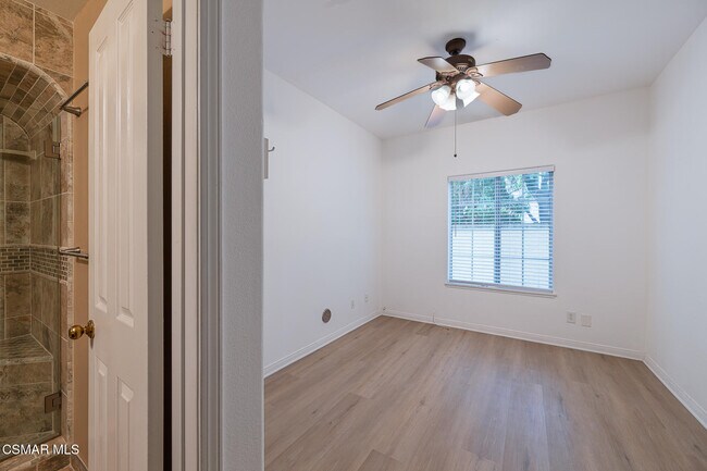 Building Photo - 2612 Yellowwood Dr
