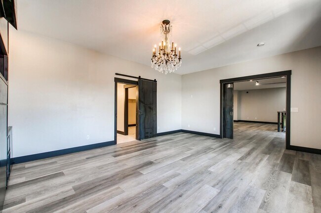 Building Photo - 4105 N Adams St