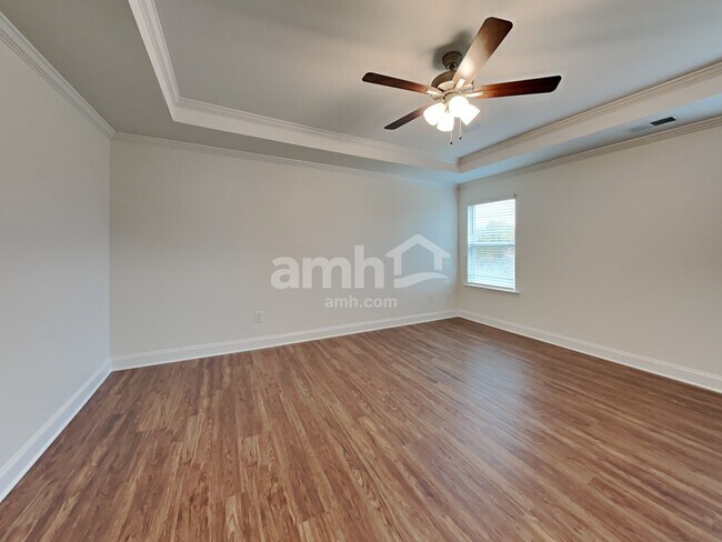 Building Photo - 2200 Brook Enclave Trail