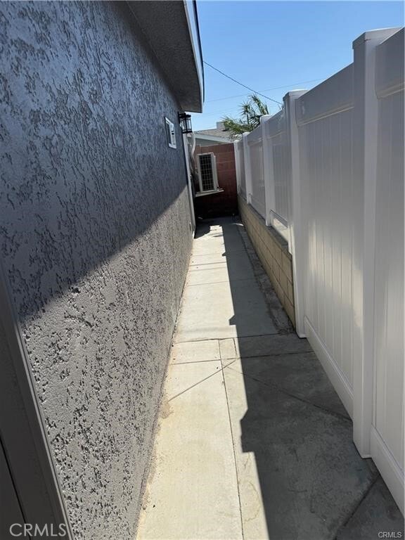Building Photo - 6882 San Paco Cir