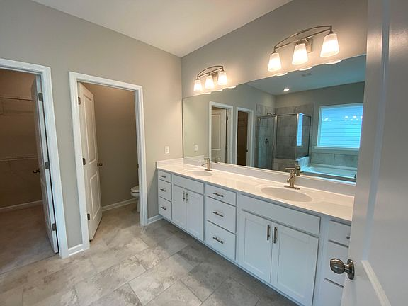 Building Photo - 4315 Magpie Dr