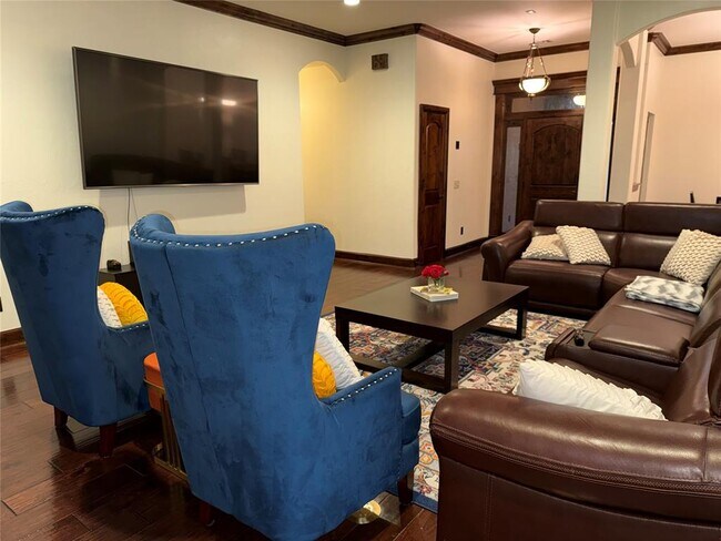 Building Photo - 16616 Moorgate Ln