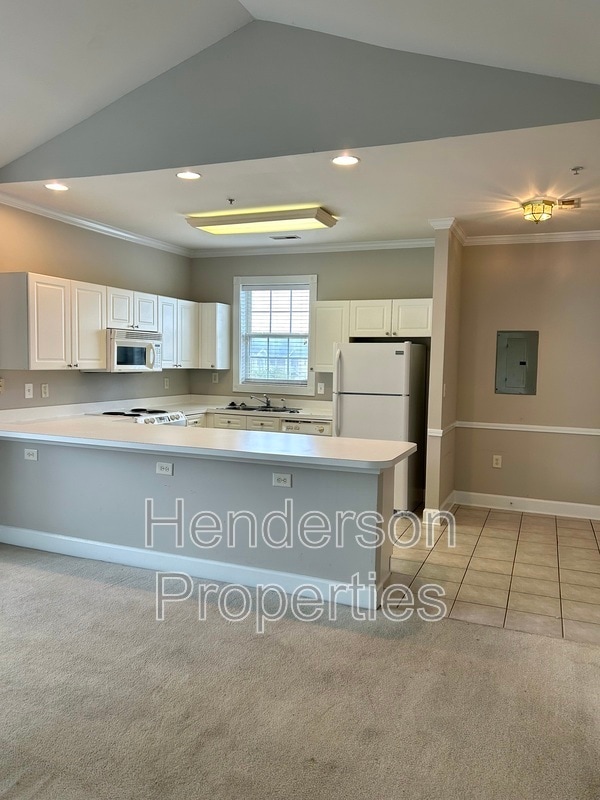 Building Photo - 9179 Meadow Vista Rd